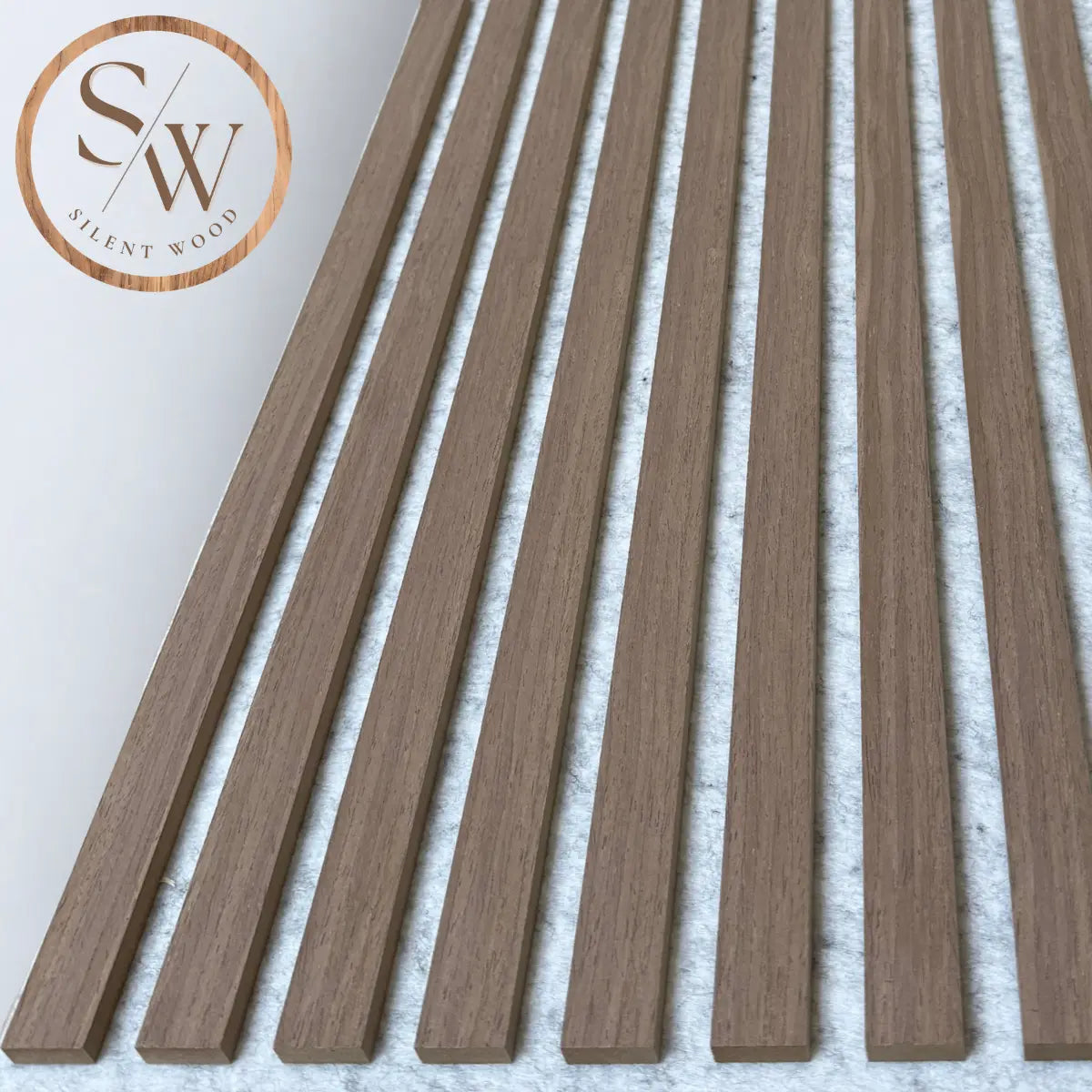 Standard - Akustikpanel - Grå Filt - Light Brown Oak